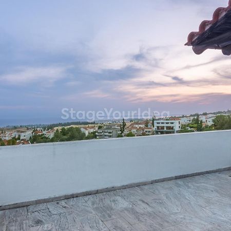 Τraditional Fully Detached Villa On A Luxurious Hillock Of Thessaloniki With Its Own Garden Also For Family & Wedding Gatherings For 10 To 25 People Only 15 Minutes From Airport 外观 照片