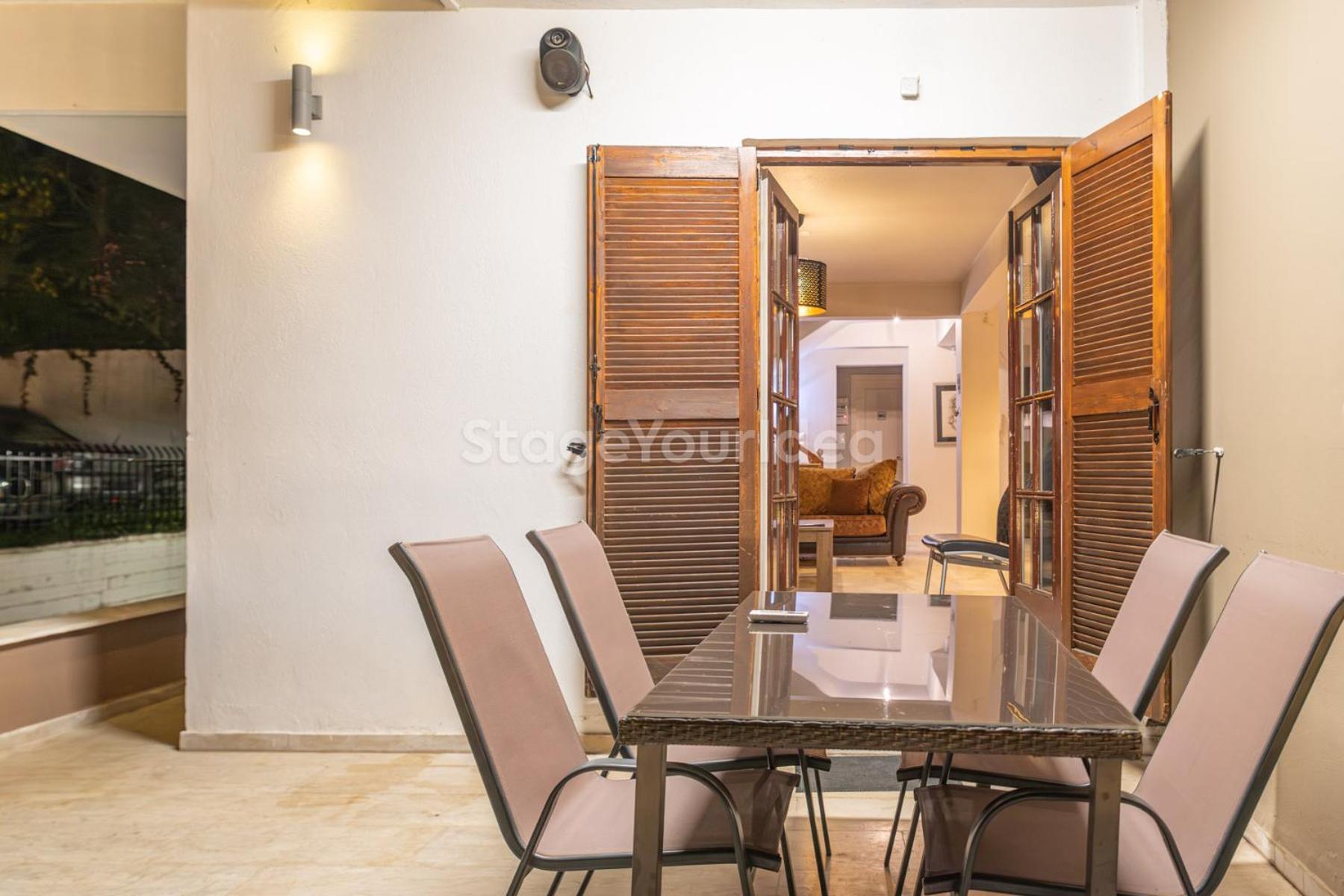 Τraditional Fully Detached Villa On A Luxurious Hillock Of Thessaloniki With Its Own Garden Also For Family & Wedding Gatherings For 10 To 25 People Only 15 Minutes From Airport 外观 照片